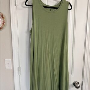 Time and Tru Olive Green Top